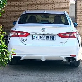 Toyota Camry 2020