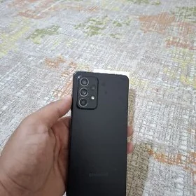 Samsung A52