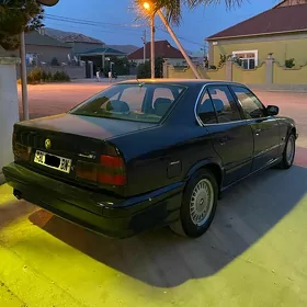 BMW 525 1988