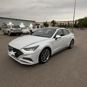 Hyundai Sonata 2022
