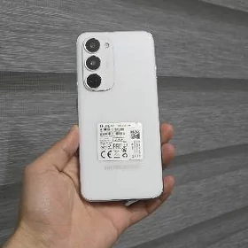 Tecno Spark 40pro+. 16/256