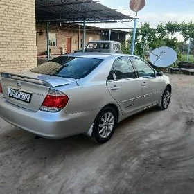 Toyota Camry 2005