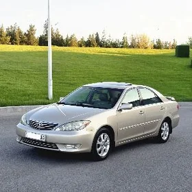 Toyota Camry 2005