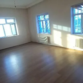 ARENDA JAÝ