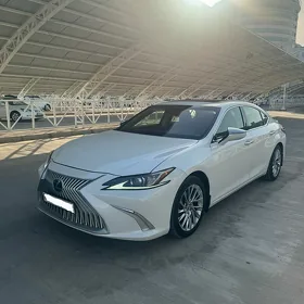 Lexus ES 350 2019