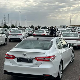 Toyota Camry 2020