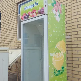 Witrina Morozilnik Holodilnik