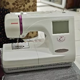 JANOME 350E