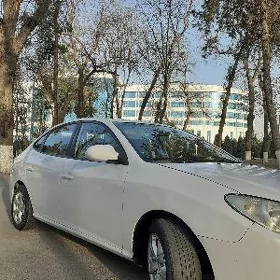Hyundai Elantra 2010