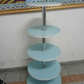 Eyesinden bukja kowuş goyulyan