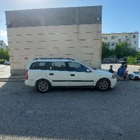 Opel Astra 2001