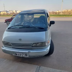 Toyota Previa 1991