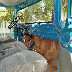 Zil 130 1990