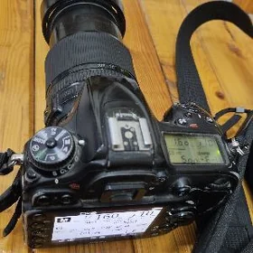 Nikon 7200