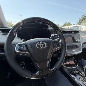 Toyota Avalon 2013