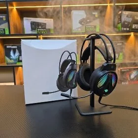 Игровые наушники