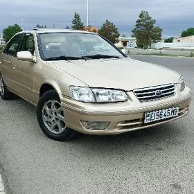 Toyota Camry 1997