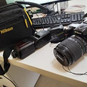 Nikon D90