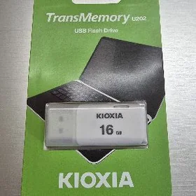 Fleşka Флешка 16GB