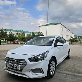 Hyundai Accent 2022