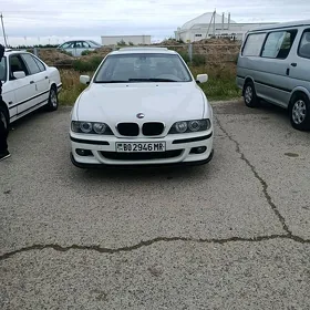 BMW E39 2002