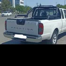 Nissan Frontier 2003