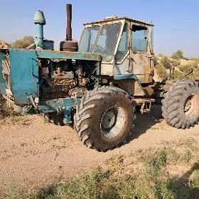MTZ T-28 2002