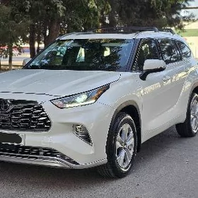 Toyota Highlander 2020