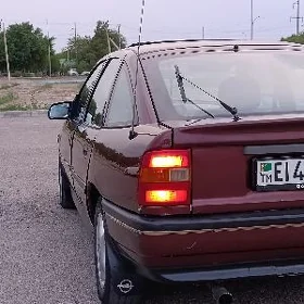 Opel Vectra 1991