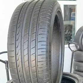 245 40 19