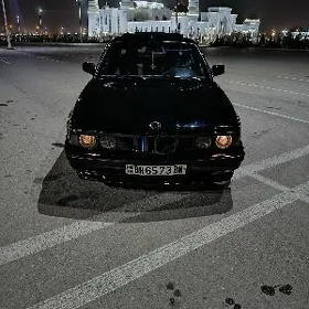 BMW 525 1990