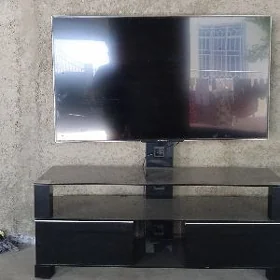 pastavka telewizor