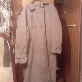 Мужской плащ