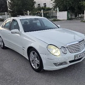 Mercedes-Benz E320 2003
