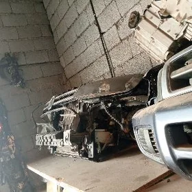 faralary wosfwagen tuwareg