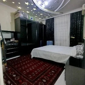 Arenda gowdan