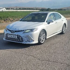 Toyota Camry 2022