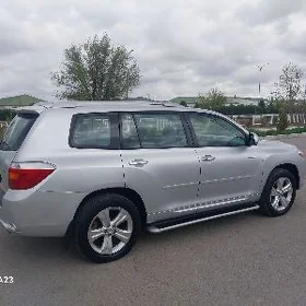 Toyota Highlander 2010