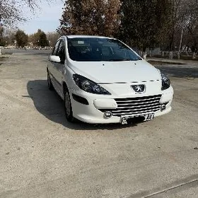Peugeot 301 2007