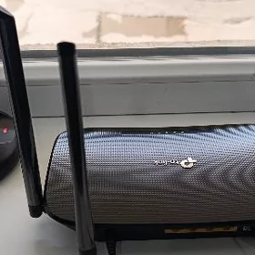 Router Modem TP link VR300