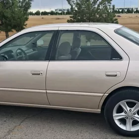Toyota Camry 1998