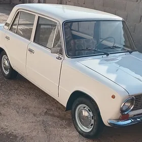 Lada 2104 1986