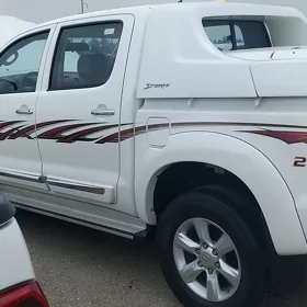 Toyota Hilux 2014