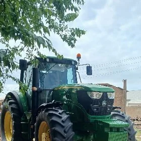 John Deere 2021