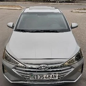Hyundai Elantra 2019