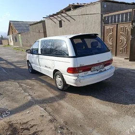 Toyota Previa 1992