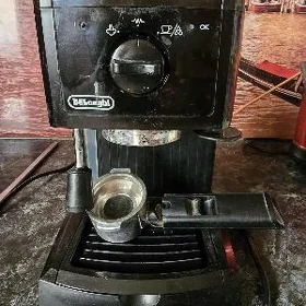 Кофемашина De'Longhi EC146.B