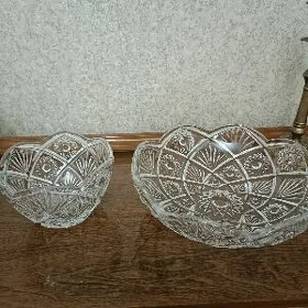 хрустальные вазы разные