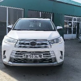 Toyota Highlander 2019