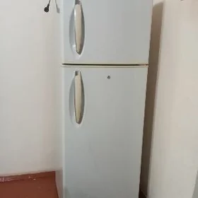 HALODILNIK LG SUPERMAX